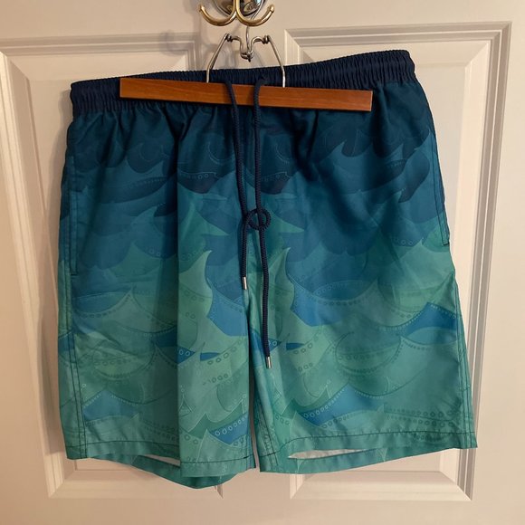 Kirkland Mens Swim Trunks Size M 